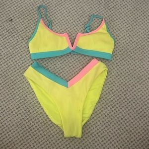 Oneone Swimsuit Set Jenna Top and Jesse Bottom